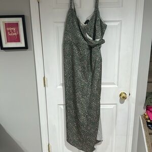 Eloquii satin maxi dress 🤍